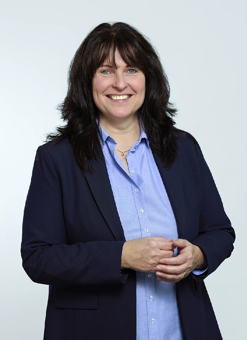 Portrait Viola Gronsfeld Assistentin der Geschäftsführung / Relationship Management